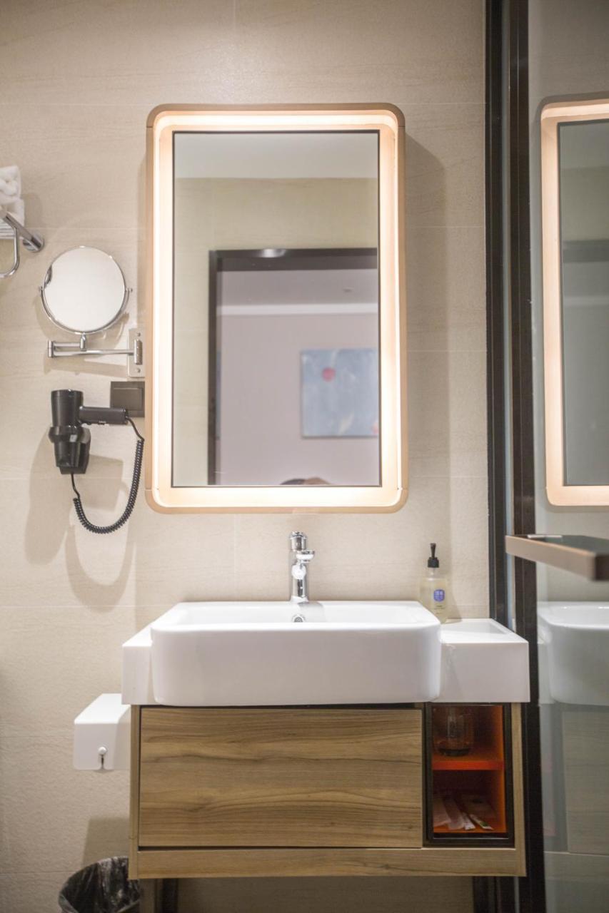 Hanting Premium Hotel Shanghai Plaza 66 외부 사진