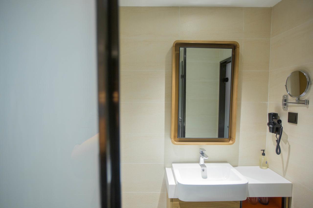 Hanting Premium Hotel Shanghai Plaza 66 외부 사진