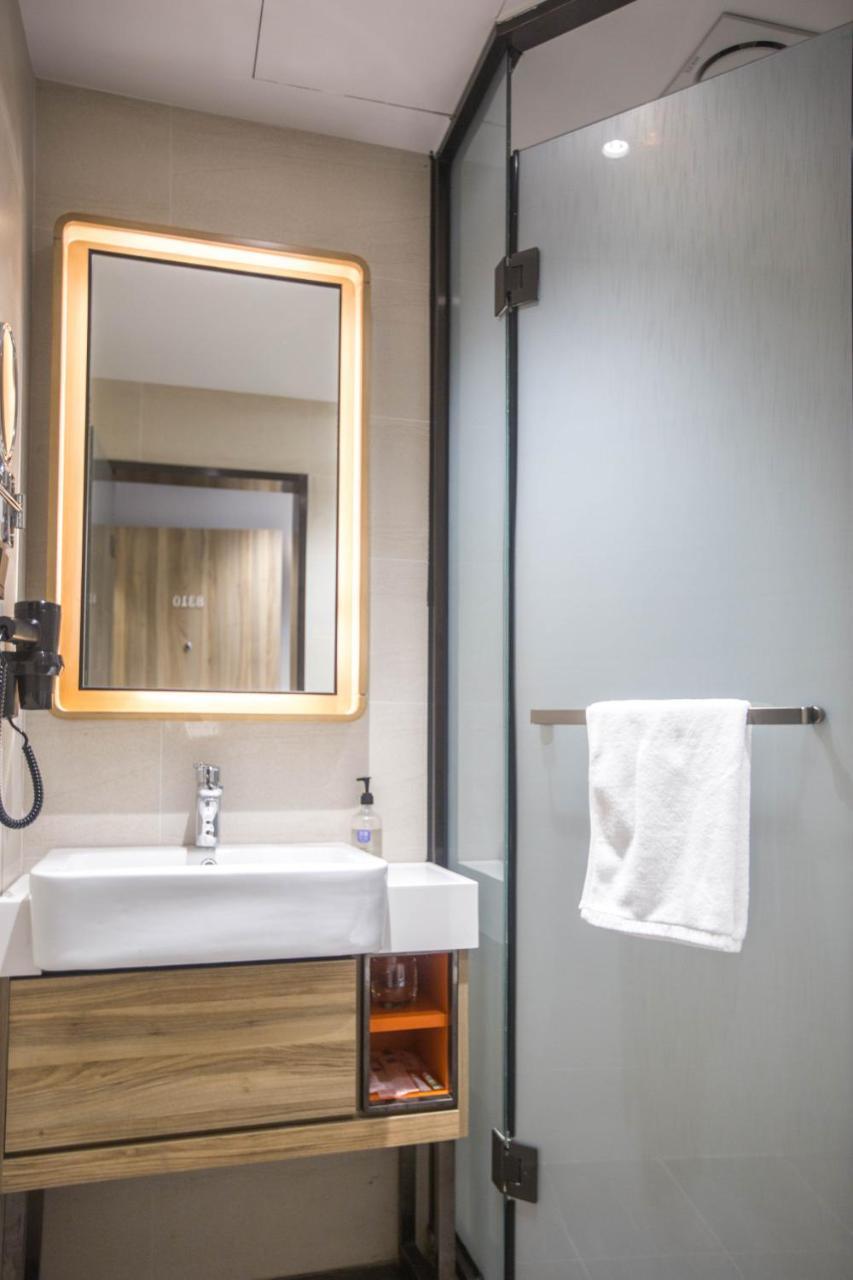 Hanting Premium Hotel Shanghai Plaza 66 외부 사진